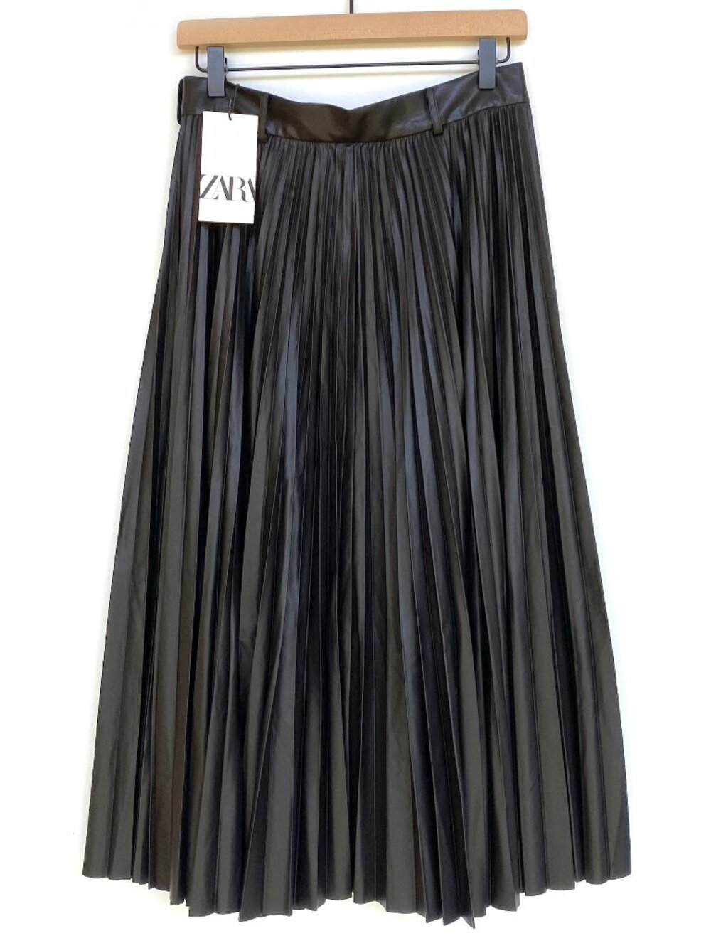 Zara NWT Black Faux Leather Accordion Pleated Belted Midi Skirt M